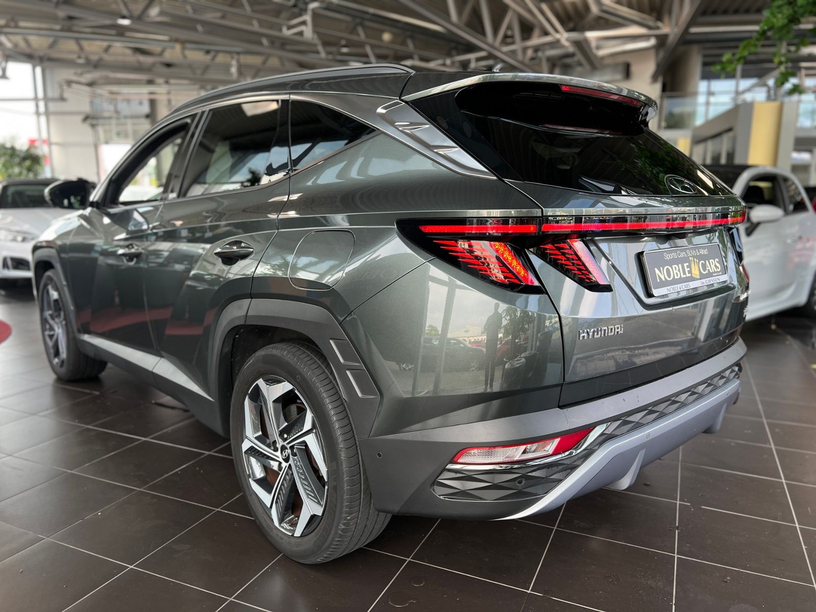 Fahrzeugabbildung Hyundai TUCSON Prime Plug-In Hybrid PHEV 4WD LEDER LED