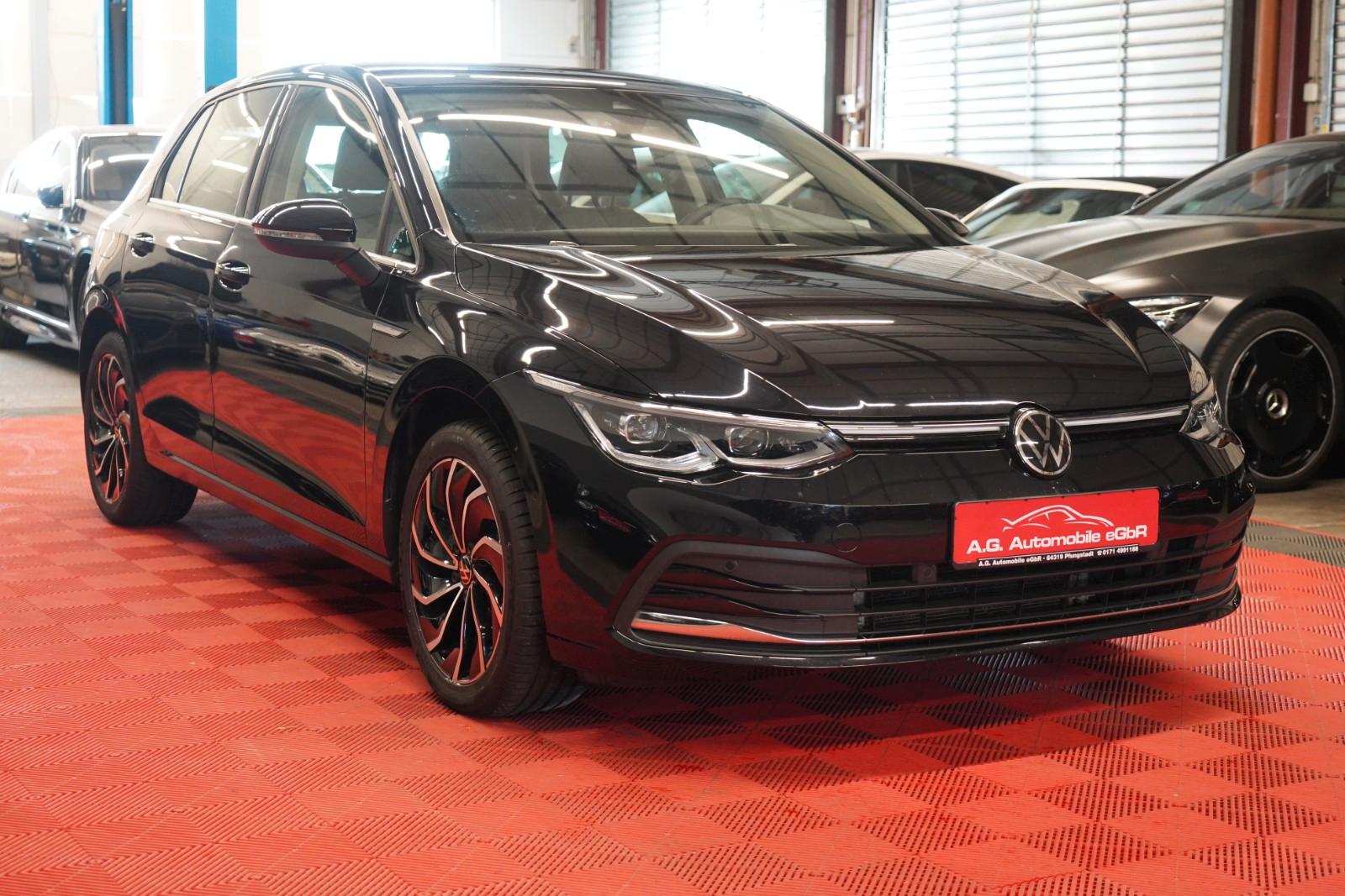 Volkswagen Golf 8 1.5 TSI Lim.  IQ. Light 1.Hand*LED*ACC*