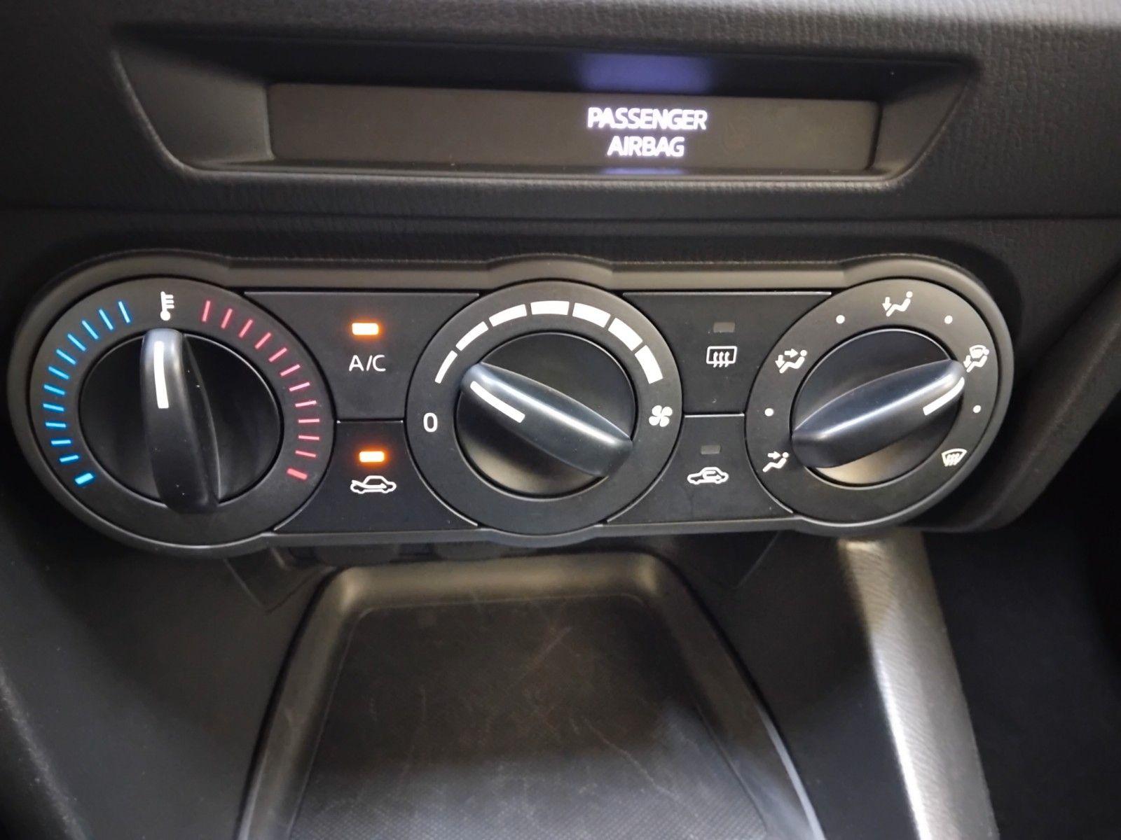 Mazda 3 (06/2014, Benzin)