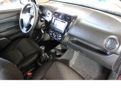Fahrzeugabbildung Mitsubishi Space Star Select,Klimaanlage,Freisprech,Top-Zus