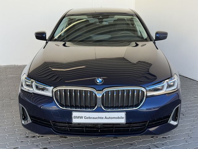 BMW 530dA xDrive Lim. Luxury Line Navi.Standh.Laserl