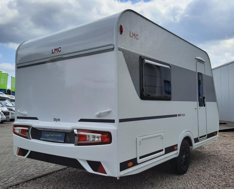 Fahrzeugabbildung LMC Style 400 F Verfüg./Alufelgen/Dusche