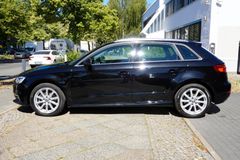 Fahrzeugabbildung Audi A3 Sportback 40 e-tron design AppleCarplay SHZ !