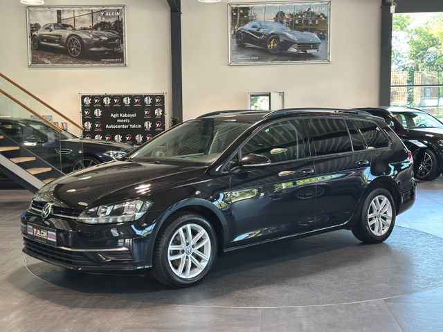 Golf 1.6 TDI SCR DSG Comfortline Variant S-HE/AH