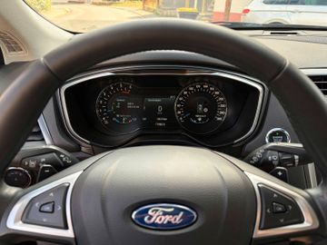 Ford Mondeo - 9