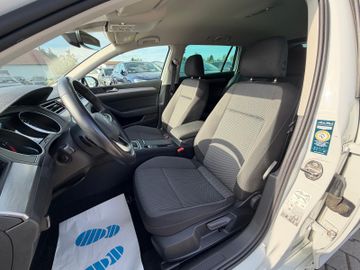 Volkswagen Passat Variant - 8