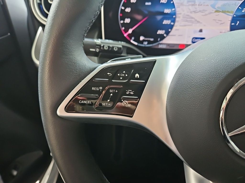 Fahrzeugabbildung Mercedes-Benz GLC 200 4M Avantg. Distronic+ AHK 360° HUD SHZ