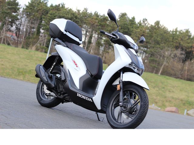 Honda SH150i ABS+LED inkl.TopCase !!!Aktion!!!