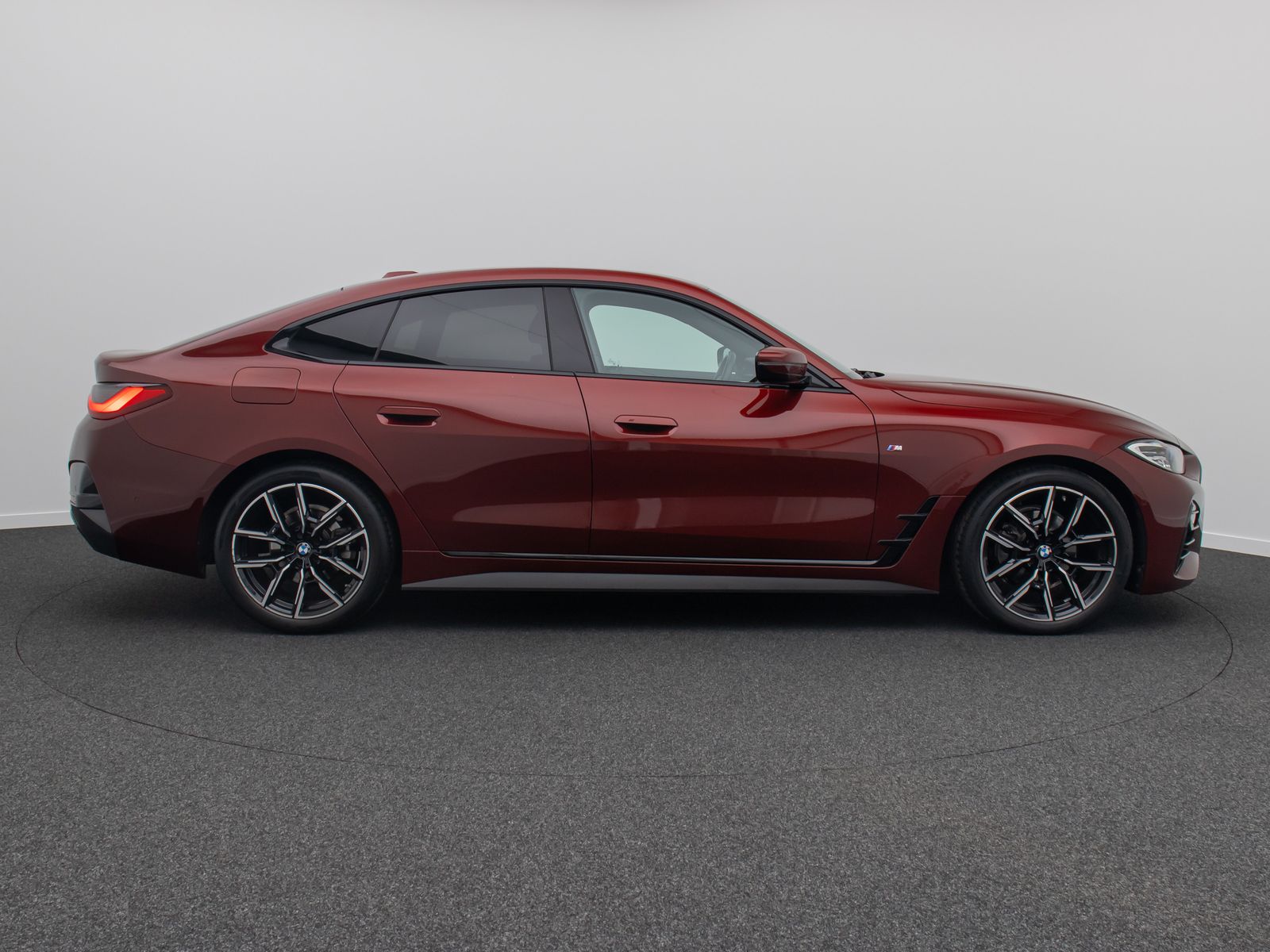 Fahrzeugabbildung BMW 420d xD GC M Sport Kamera DAB H/K DispKey 19Zoll