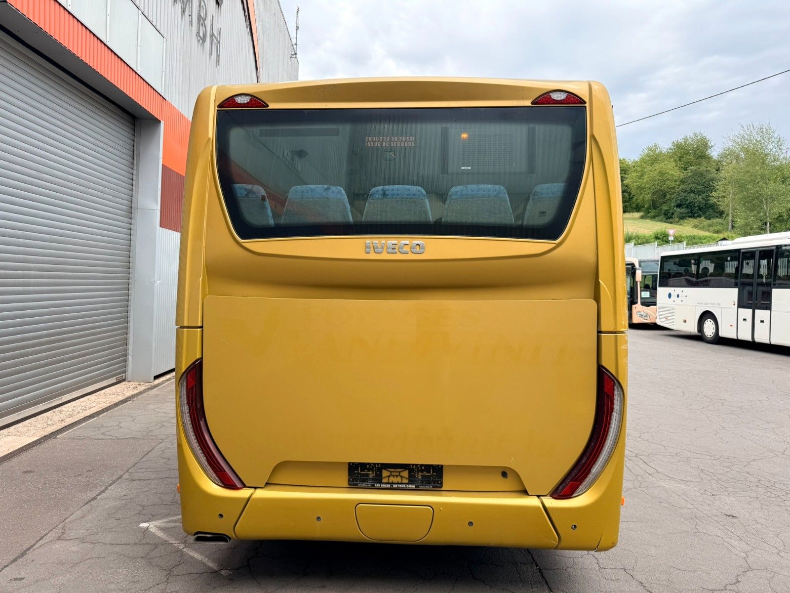 IVECO  2014 - Image 6 of 27