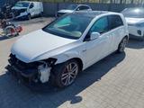 Volkswagen Golf VII Lim. GTI Performance BMT/Start-Stopp - VW Unfallwagen