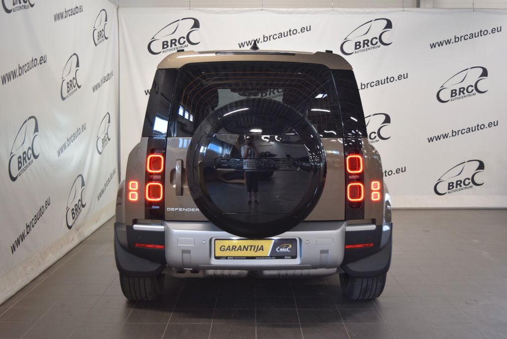 LAND-ROVER Defender 2024