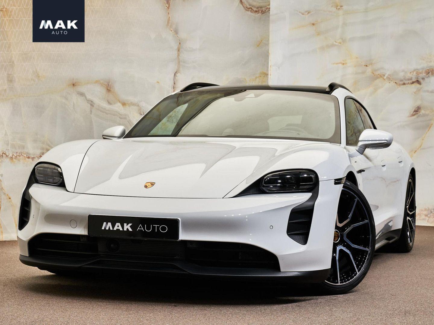 Porsche Taycan Sport Turismo, NL-auto, pano, PASM, perfo