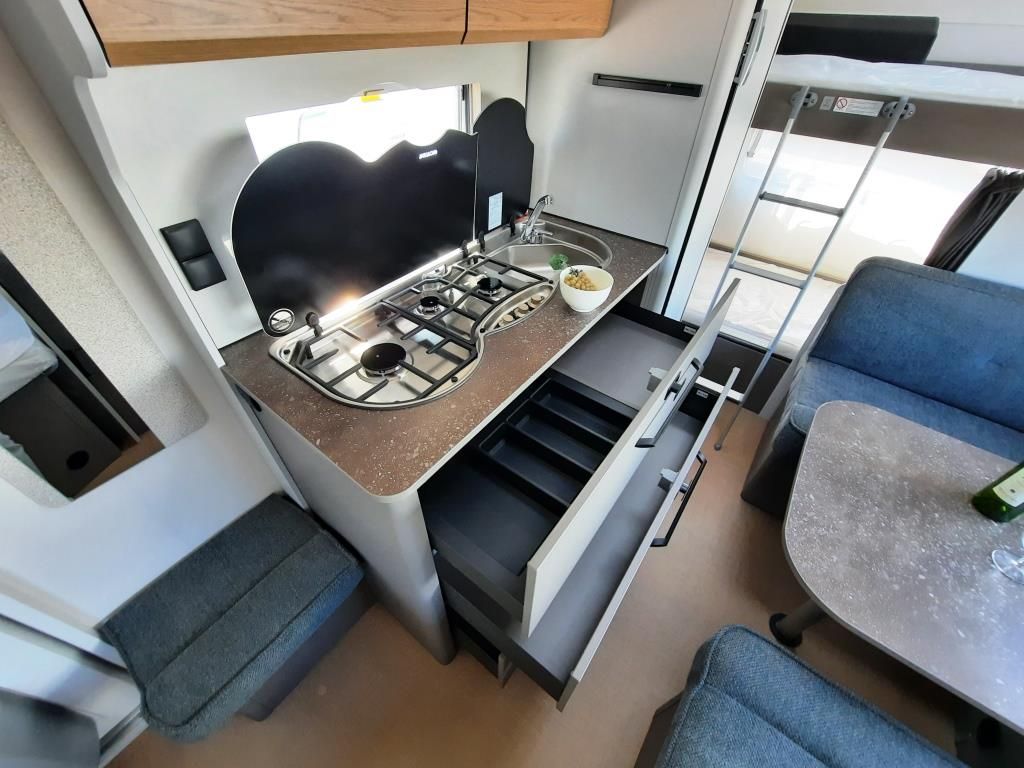 Fahrzeugabbildung Bürstner B66 480 TK Verfüg./Sparen Sie 3.670,- €