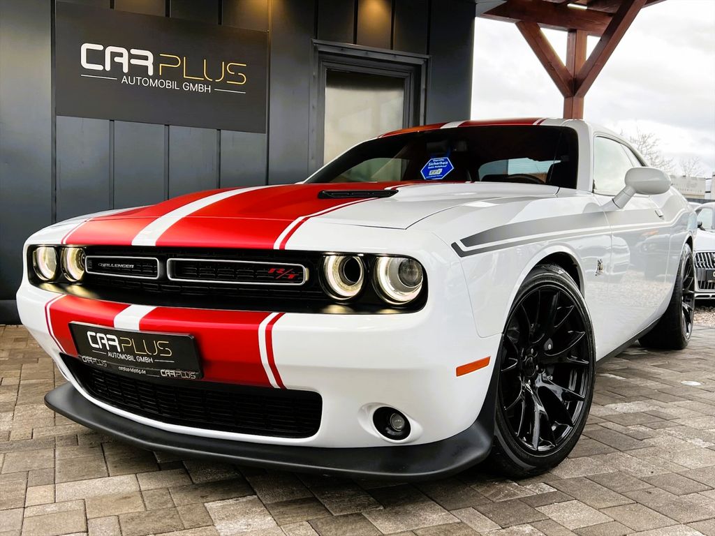 Dodge Challenger Auto kaufen bei mobile.de