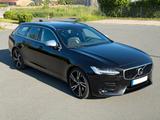 Volvo V90 T6 AWD R-Design Geartronic R-Design - Volvo V90 R-Design mit Benzin-Antrieb