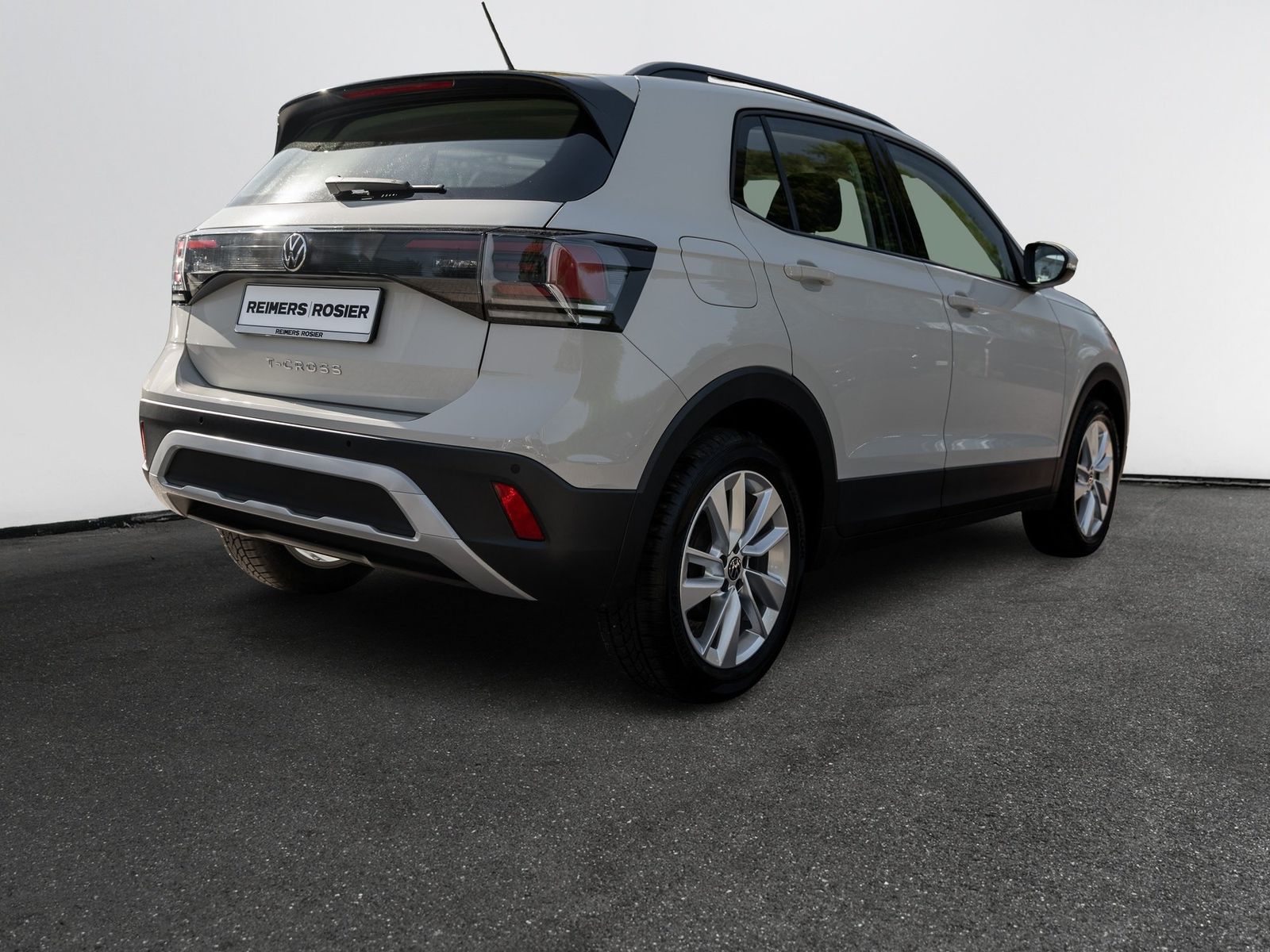 Volkswagen T-Cross Life 1.0 l TSI 5-Gang Navi foto 5