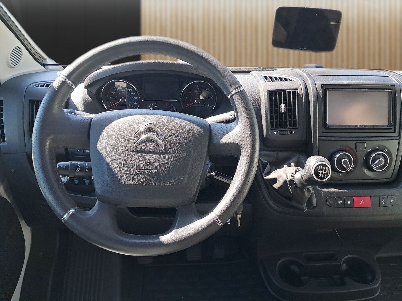 Fahrzeugabbildung Adria Coral Axess 670 DL