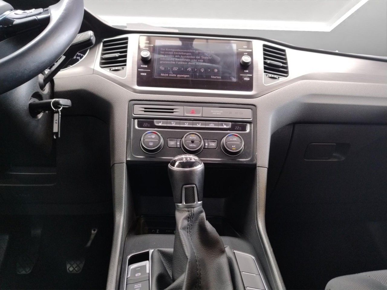 Golf Sportsvan Comfortline 1.0 TSI Klima Navi