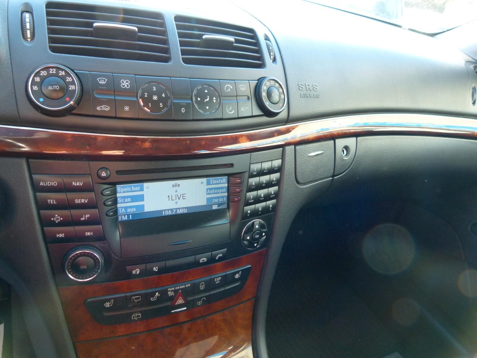 Mercedes-Benz E 220 T-Modell CDI*Navi*SHZ*PDC*Tempomat*