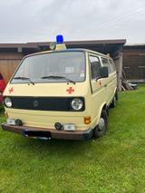 Volkswagen VW T3 Krankenwagen Camper Luftboxer Oldtim... - : Krankenwagen