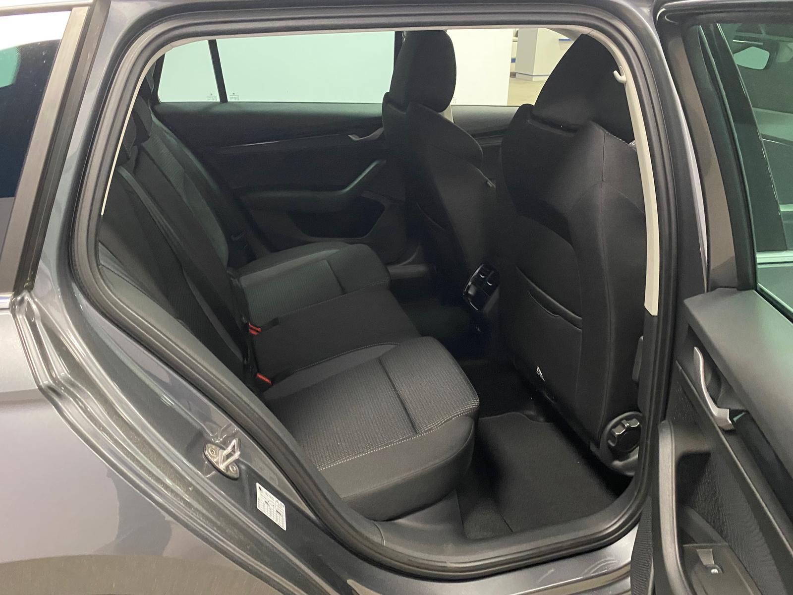 Fahrzeugabbildung SKODA Octavia 1.5 TSI mHEV Selection+ACC+RFK+5J. GARAN