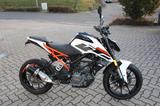 KTM Duke 125 - KTM VON 81 BIS 125 CCM