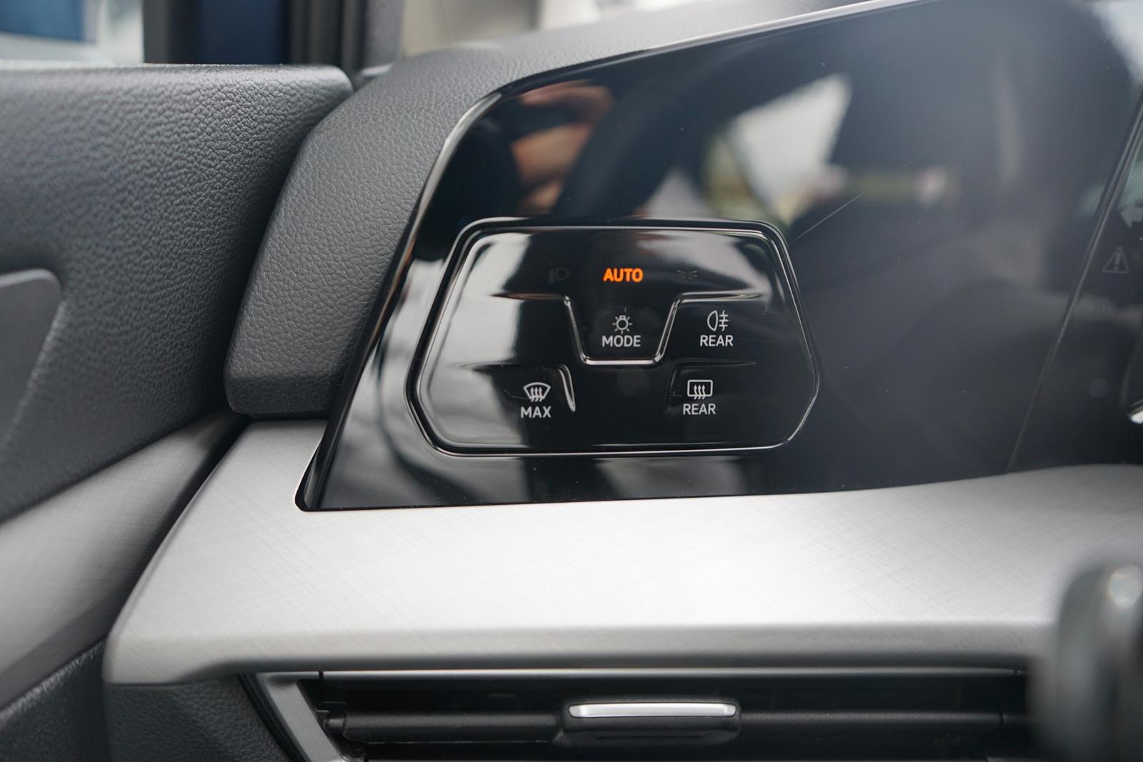 Volkswagen Golf 1.5 TSI Life LED Navi ACC Head-Up Totwinkel, миниатюра 26