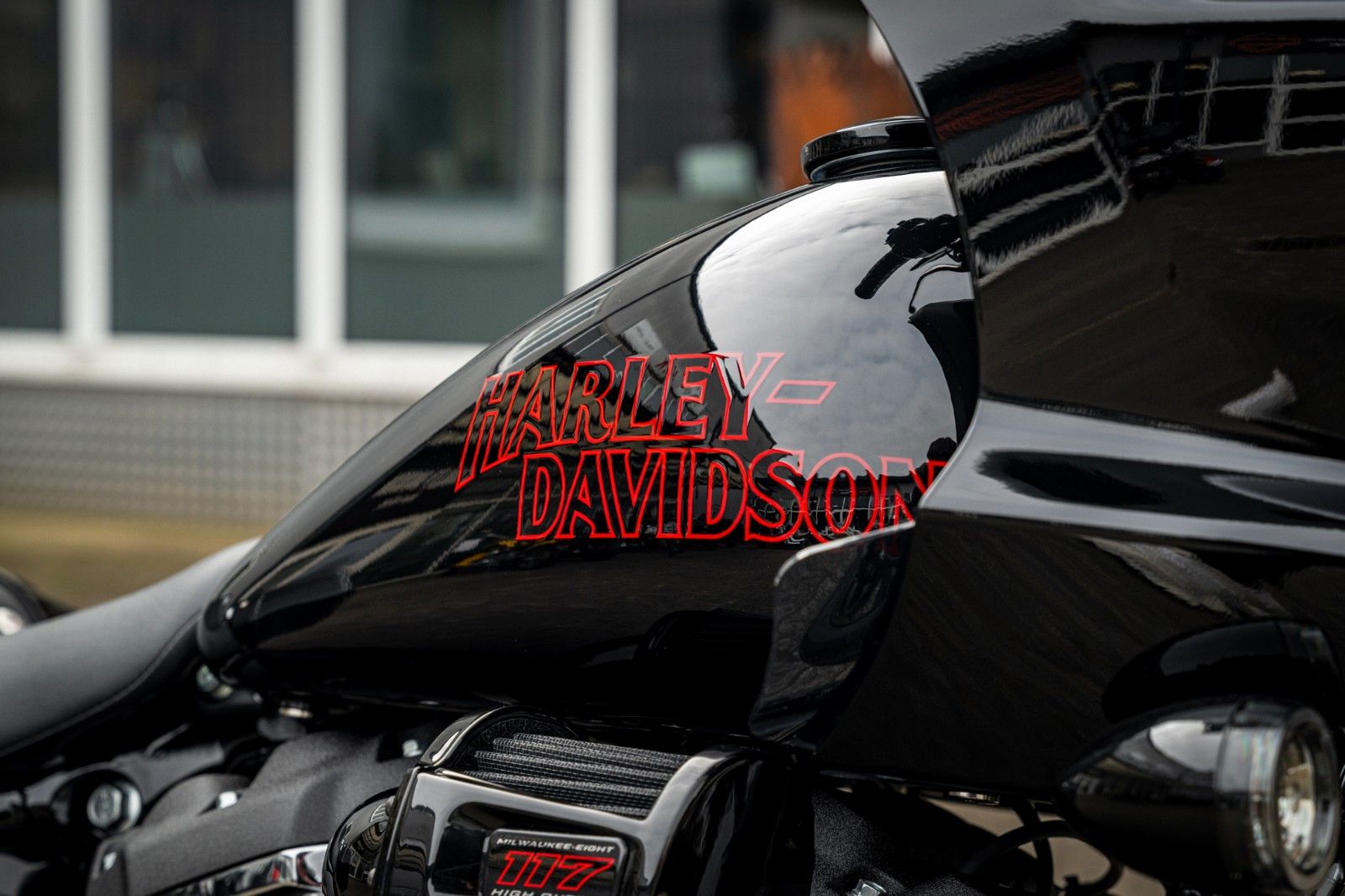 Fahrzeugabbildung Harley-Davidson FXLRST LOW RIDER ST 117 MY25 - RockfordFosgate