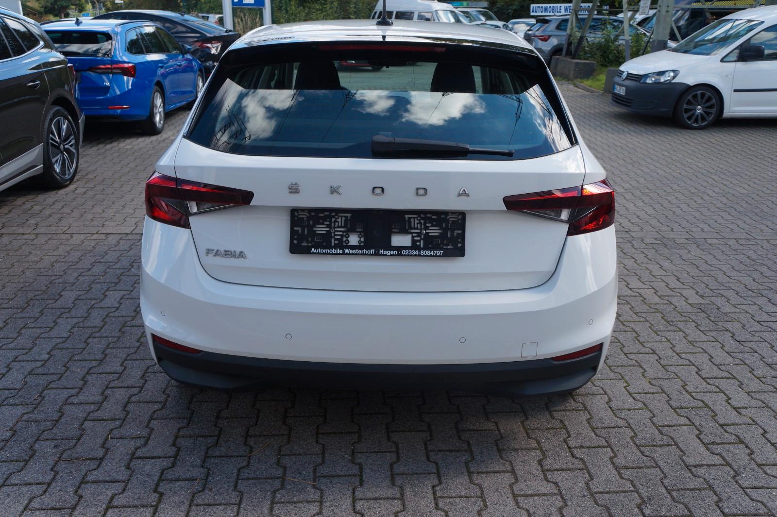 Skoda Fabia Active*LED*PDC*KLIMA*SHZ*SMARTLINK*