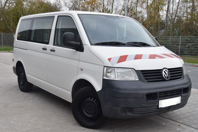 Volkswagen T5 2.5 TDI Caravelle