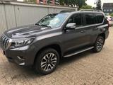 Toyota Land Cruiser 2.8 D-4D 4WD Executive Automat VoLL - Toyota Land Cruiser in Düsseldorf