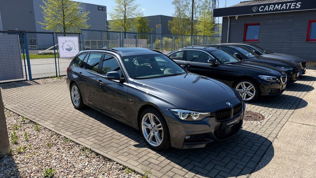 Image of BMW 320