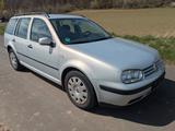 Volkswagen Golf 1.6 Variant / AHK / TÜV - Volkswagen Golf aus 2000: Variant