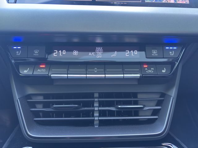 RS e-tron GT performance B&O HUD MATRIX-LED
