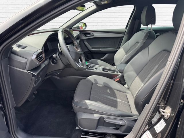 Fahrzeugabbildung CUPRA Leon 1.5eTSI ACT DSG KLIMA LED ALU