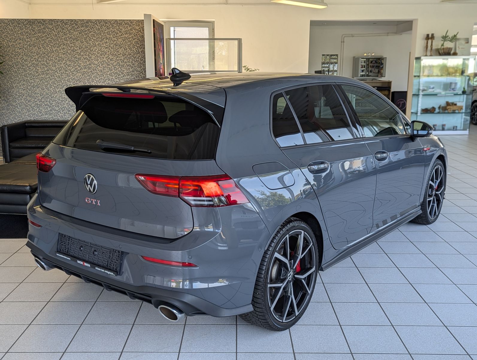 Fahrzeugabbildung Volkswagen Golf GTI Clubsport IQ.DRIVE Cam Black-Style 19"