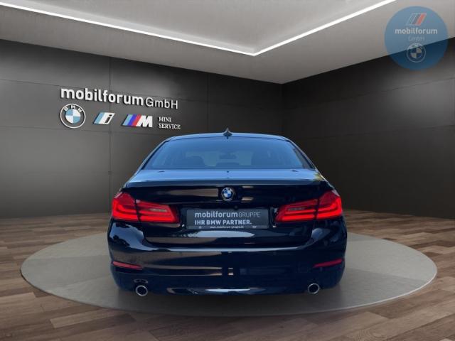 BMW 520 d Lim. StandHZG AHK HUD HiFi ACC Kamera DAB+