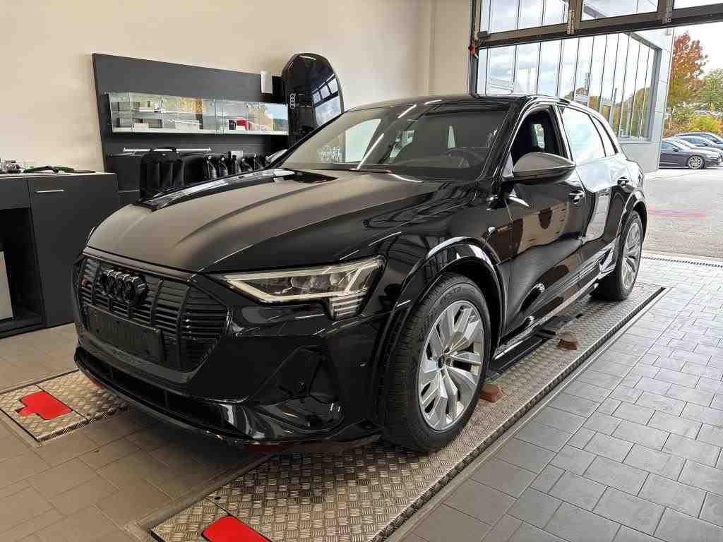 Image of Audi e-tron