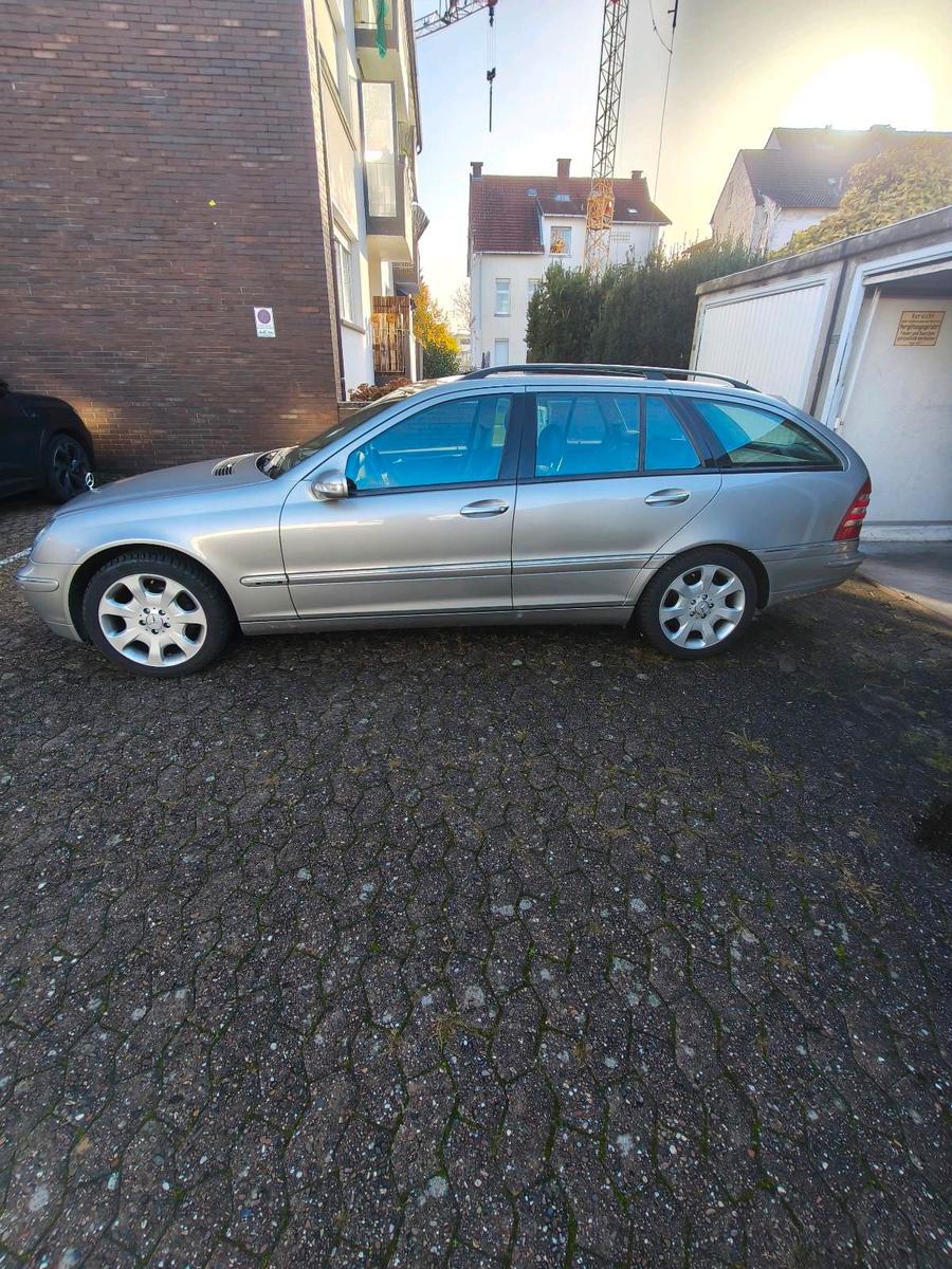 Mercedes-Benz C 200