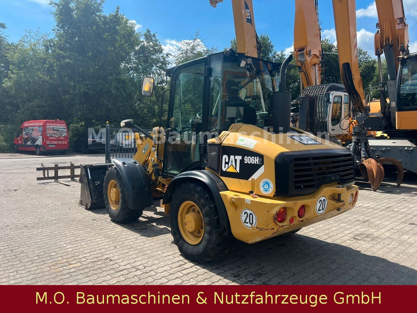 Fahrzeugabbildung CAT 906 H -2 / Klappschauefl / Gabel / SW/