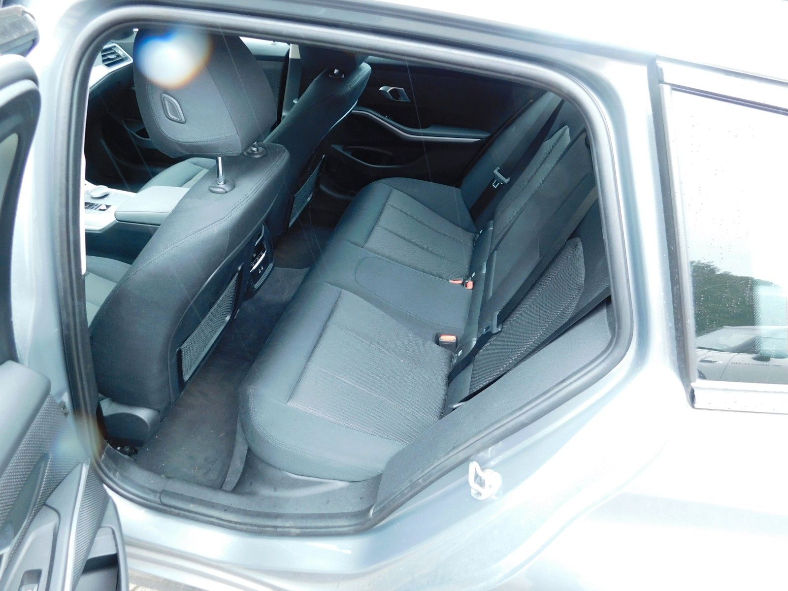BMW 318d Touring+Navigation+PDC+Automatik+DAB+ foto 7