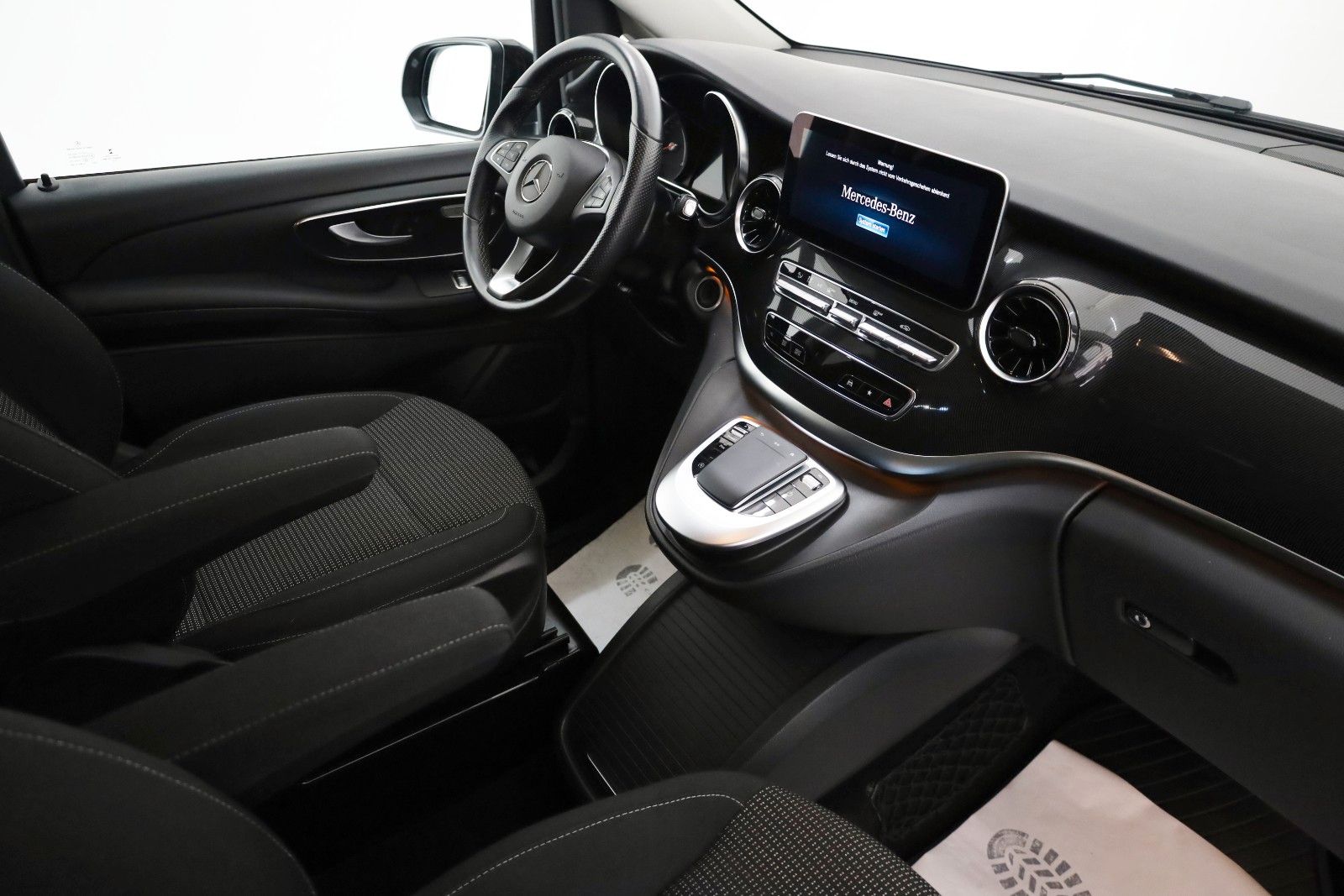 Fahrzeugabbildung Mercedes-Benz V 220 d RISE kompakt,Navi,SH,Carplay,Kamera,AHK