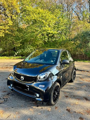 Smart ForTwo coupé passion 90 PS Panorama HU TÜV 7/26