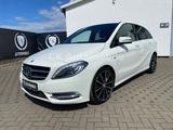 Mercedes-Benz B200 Automatik Night-Paket/Leder/Bi-Xenon/Kamera - Mercedes-Benz B 200: Kombi