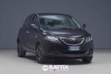 Lancia Ypsilon 1.0 Firefly Hybrid 70CV Platino - Lancia Ypsilon Platino mit Hybrid-Antrieb (Benzin/Elektro)