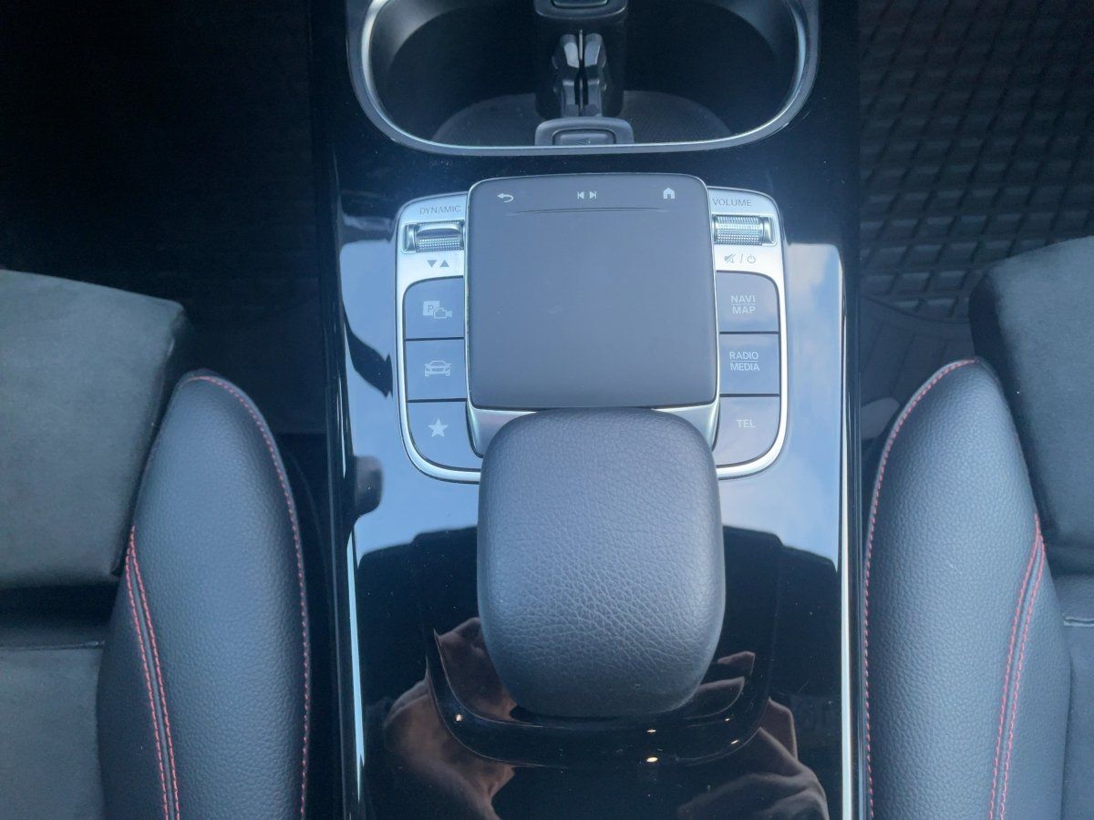 Fahrzeugabbildung Mercedes-Benz A 200 d AMG/Night/Kamera/LED/Navi/18''