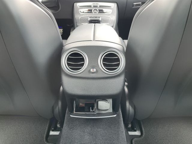 E Klasse E 63 S AMG 4Matic Bluetooth Navi LED