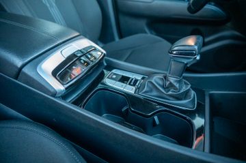 Fahrzeugabbildung Hyundai Tucson 1.6 T-GDI  Select NAVI|SHZ|LHZ|LED|KAMERA