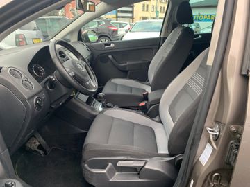 Volkswagen Golf - 10